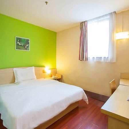 7 Days Inn Furong Zhong Road Чанша Екстер'єр фото
